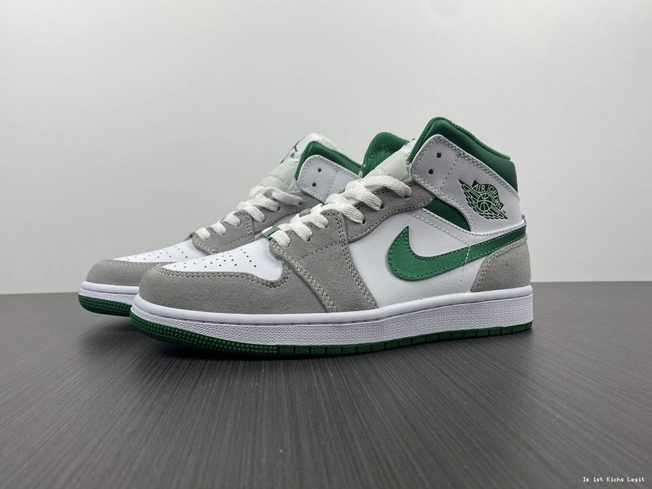 Mid Grey DC7294-103 Green Jordan 1 - 0524